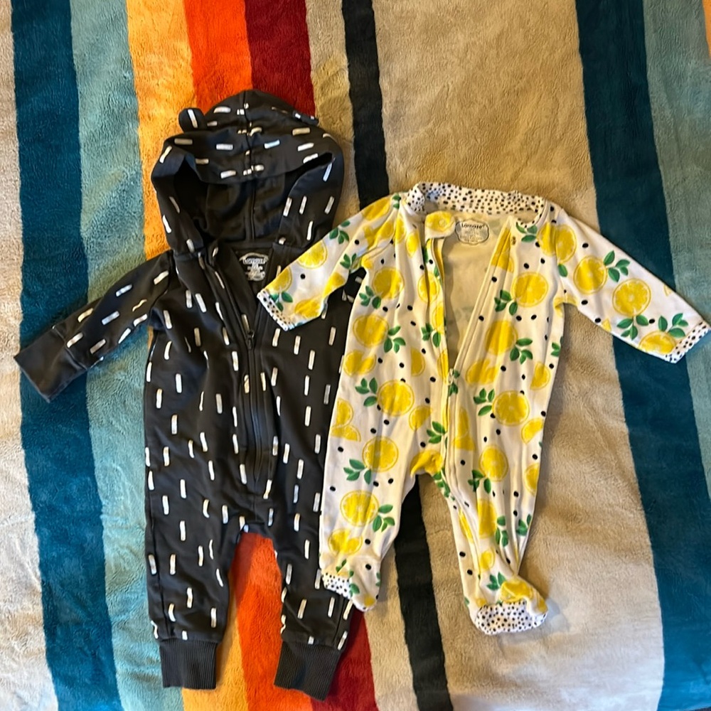 Organic cotton Lamaze baby rompers - Bundle of 2